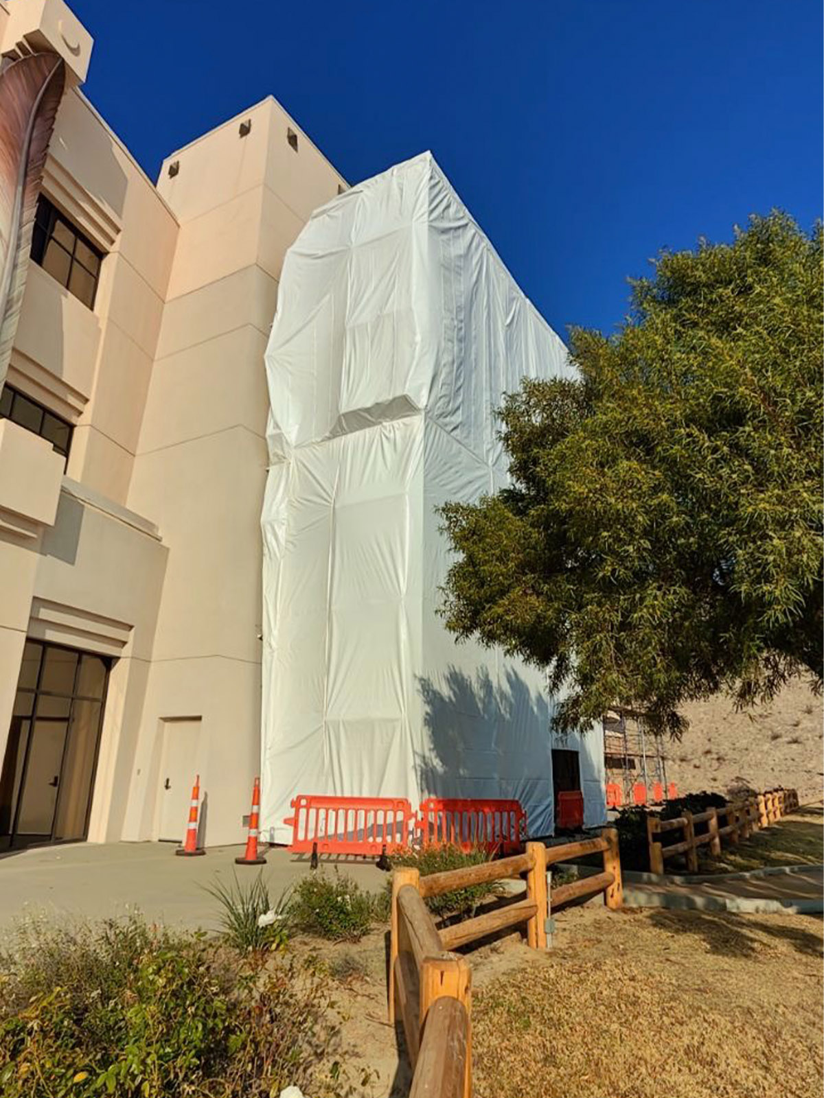 Containment-3
